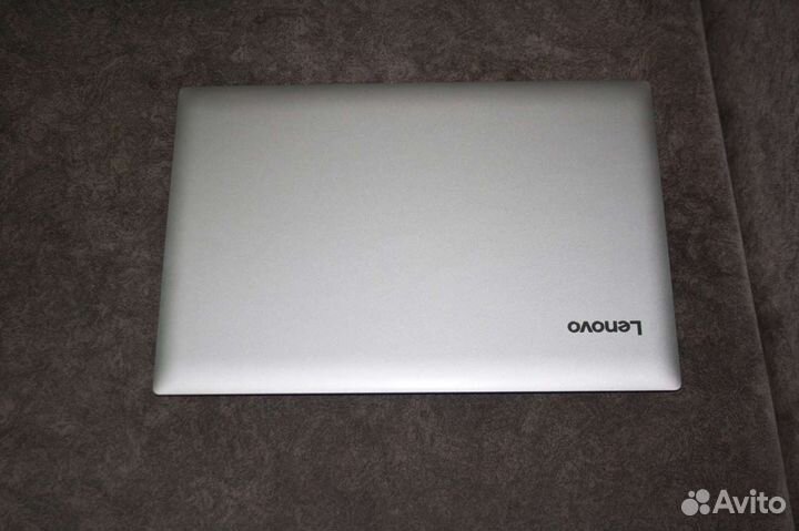 Ноутбук lenovo