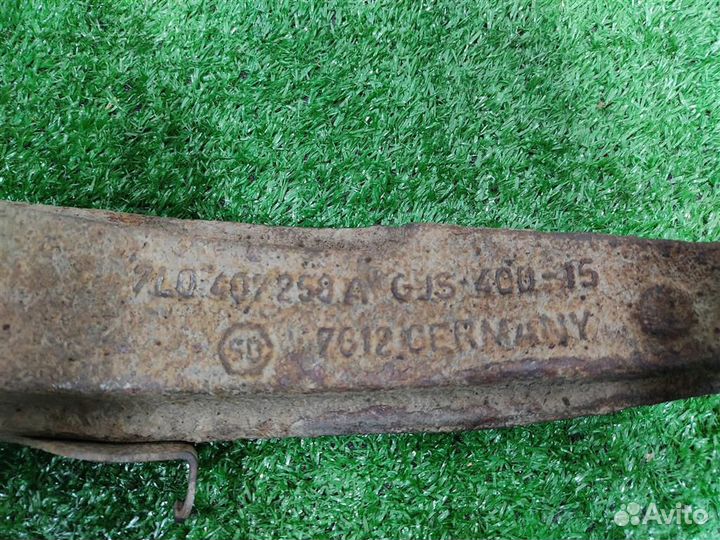 Кулак передний правый Audi Q7 (4LB) 2007