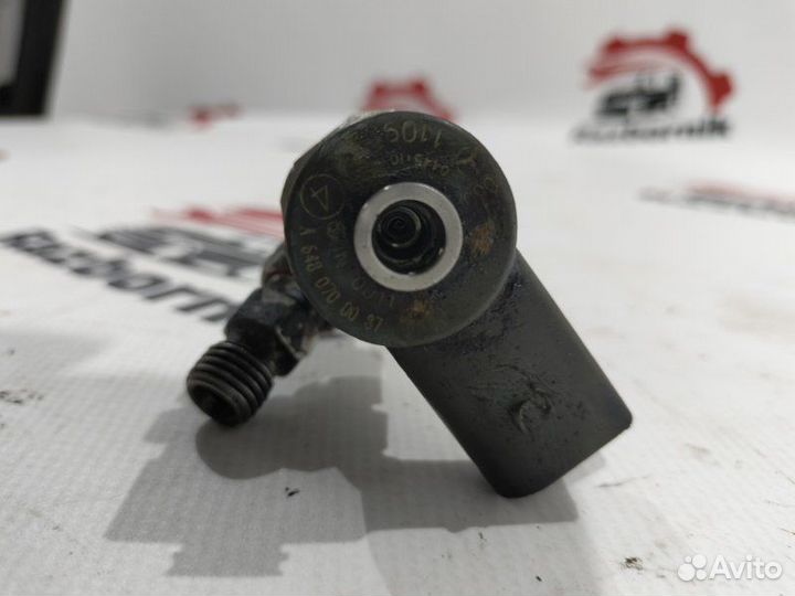 Форсунка топливная Mercedes Vito W639 2.1D 2007