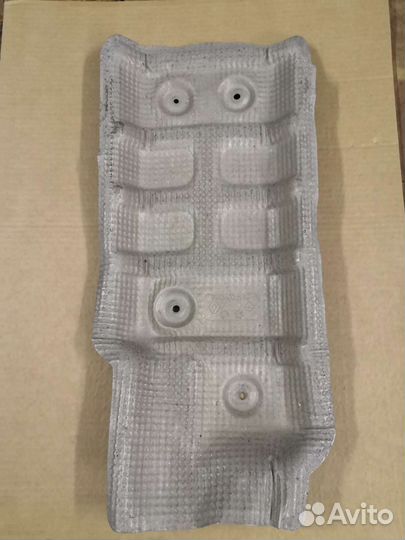 Экран тепловой Рено Дастер