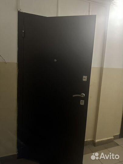 Дверь входная металлическая