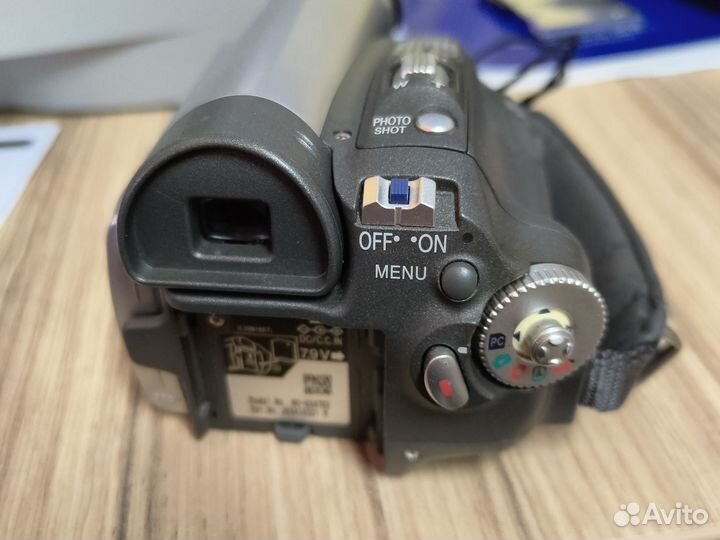 Видеокамера Panasonic NV-GS47