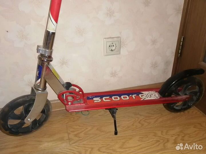 Самокат взрослый с большими колесами