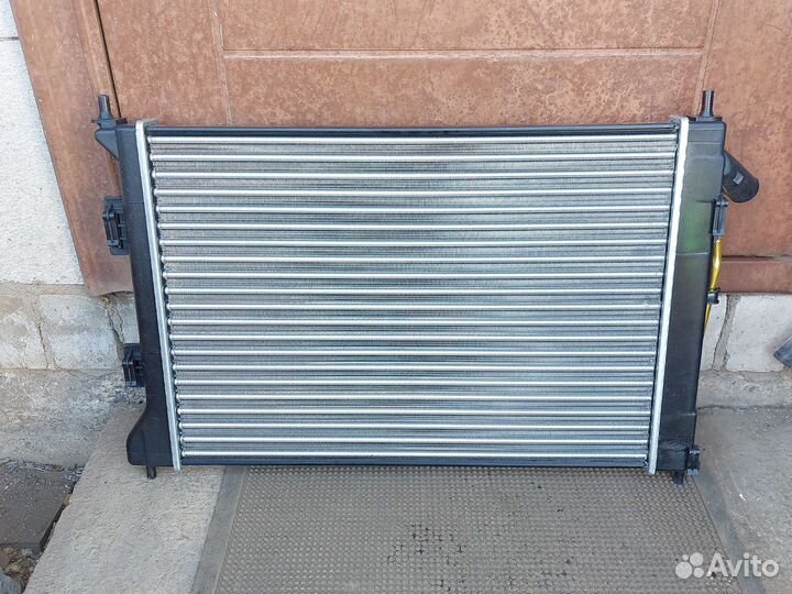 Хендай Элантра, Сид, Церато, радиатор 253103X151