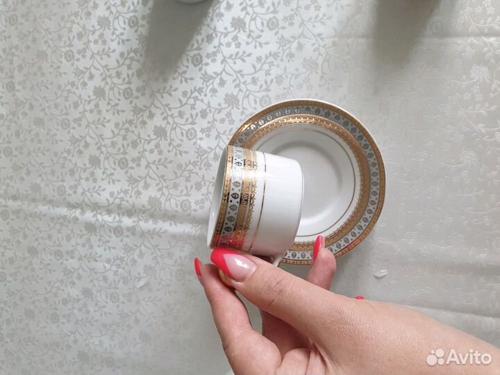 Кофейный сервиз. Чашечки с позолотой для кофе