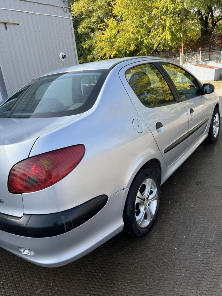 Peugeot 206: фото владельца
