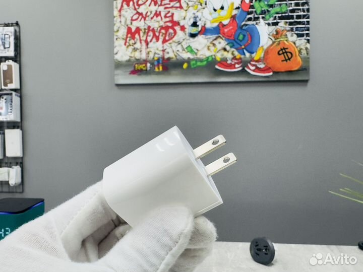 Адаптер (блочек) Apple 20W Оригинал