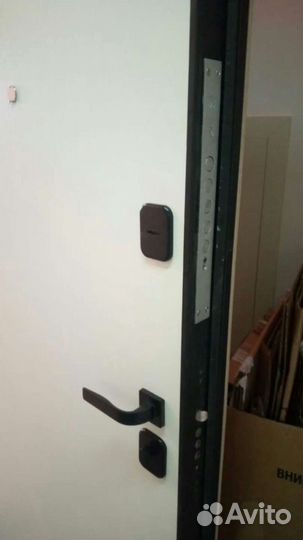 Вскрытие замков и дверей, замена замков, установка