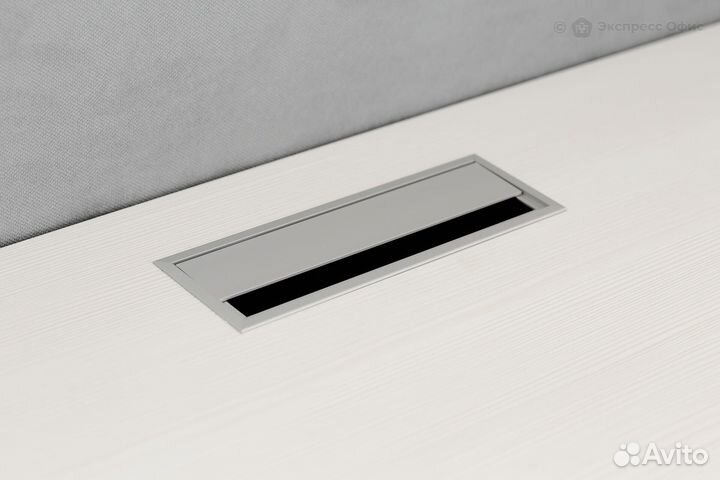 Офисная мебель для персонала Gloss