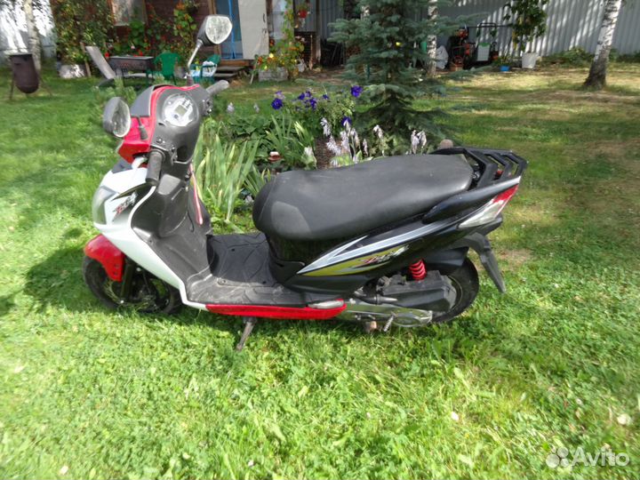 Скутер SYM Jet 4 50
