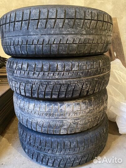 Bridgestone Blizzak VRX2 195/65 R15