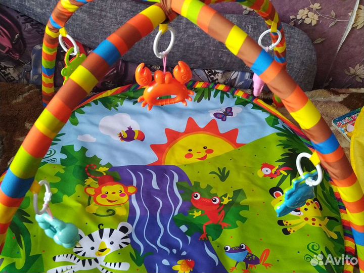 Развивающий коврик
