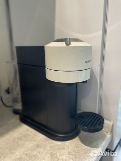 Кофемашина Nespresso vertuo
