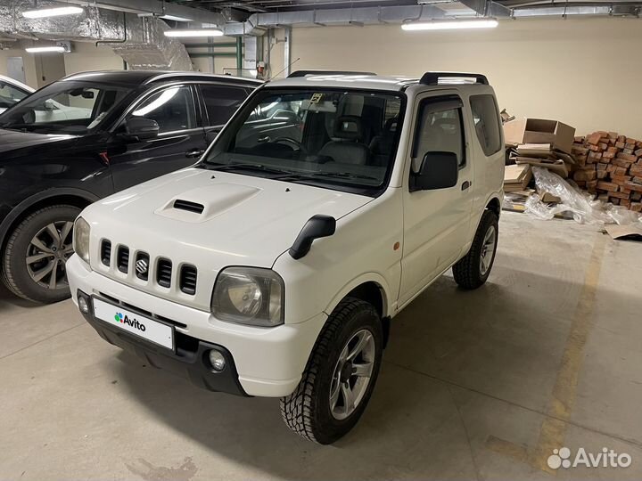 Suzuki Jimny 0.7 AT, 2000, 136 000 км