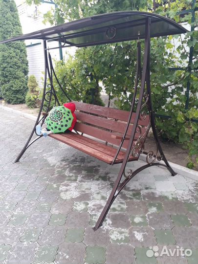 Садовые качели, беседки, мангалы