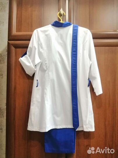 Медицинский костюм женский 46