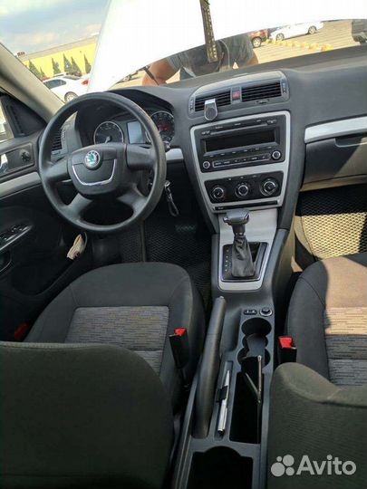 Skoda Octavia 1.8 AT, 2012, 210 000 км