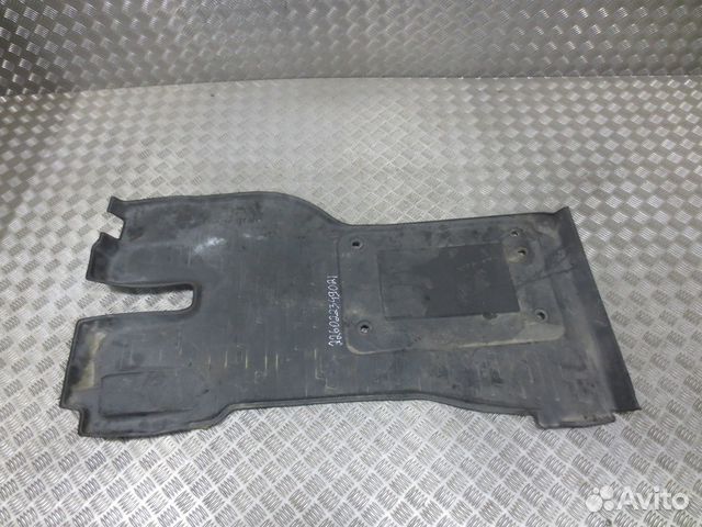 Покрытие пола левое Volvo 82289512