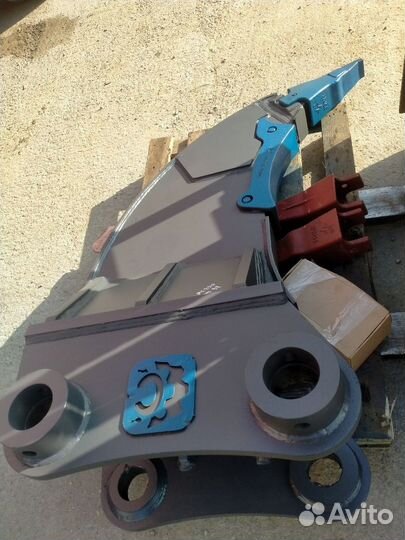 Однозубый рыхлитель для экскаватора