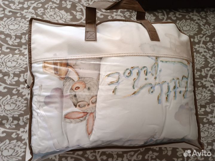 Бортики в кроватку