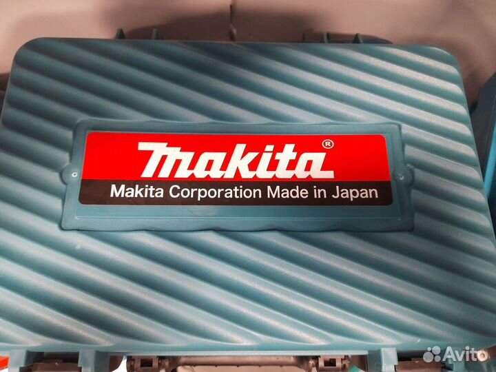 Аккумуляторный паяльник для труб Makita