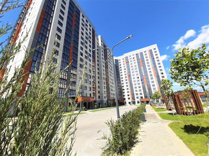 2-к. квартира, 75,3 м², 8/16 эт.