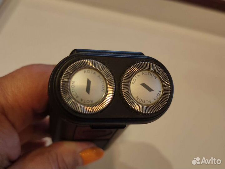 Электробритва philips