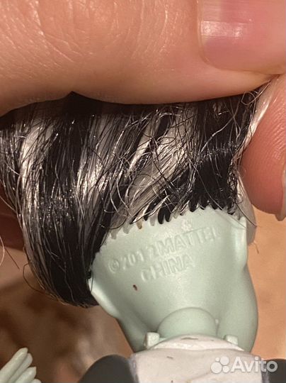 Вещи от/для монстр хай