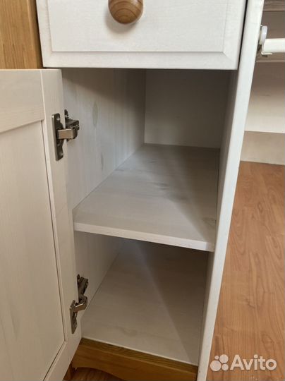 Стол письменный