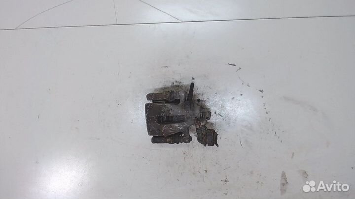 Суппорт Opel Zafira A, 2003