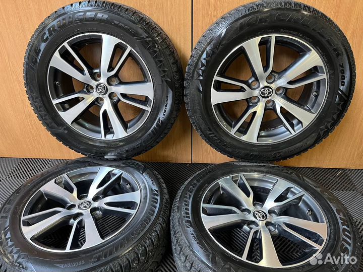 Колеса в сборе Toyota Rav4 225/65 r17