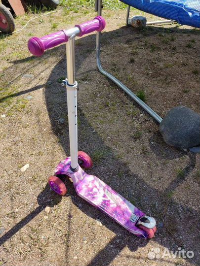 Продам детский самокат