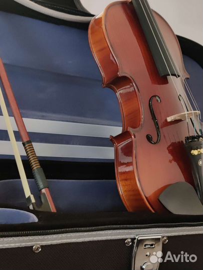 Скрипка 4/4 + Смычок Немецкая