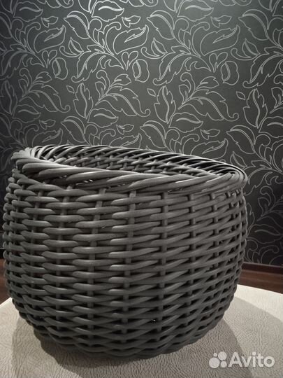 Кадка из искуственного ротанга