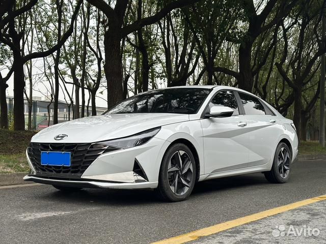 Hyundai Elantra 1.5 CVT, 2022, 45 000 км