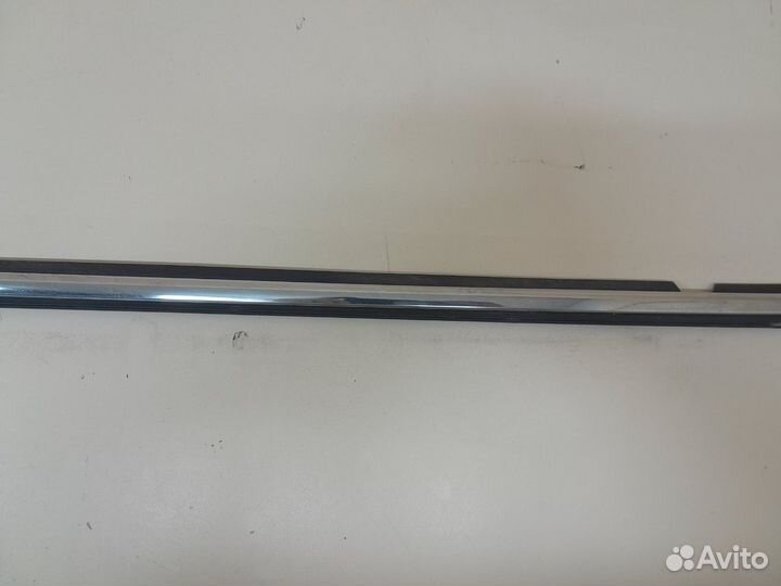 Накладка стекла заднего левого Toyota Camry V50 20