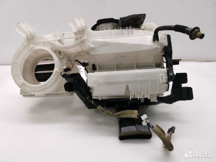 Корпус печки Mitsubishi Outlander 3 рестайлинг 2.0