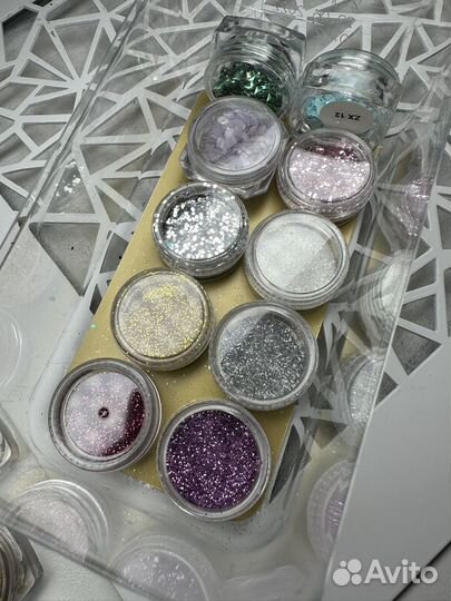 Материалы для дизайна ногтей