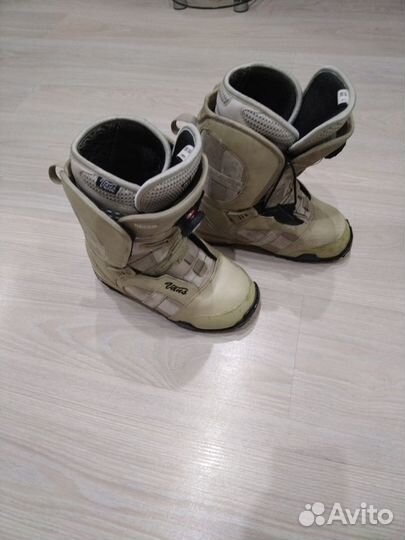 Сноубордические ботинки