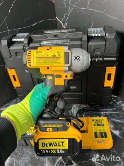 Гайковерт dewalt dcf 899 новый