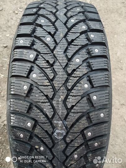 Pirelli Formula Ice 235/60 R18