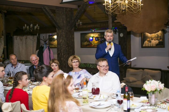 Ведущий в Гатчине