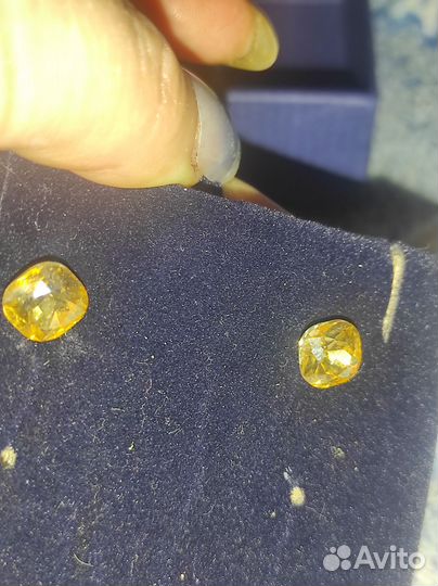 Swarovski серьги гвоздики