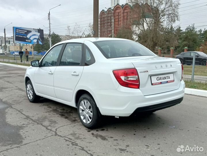 LADA Granta 1.6 МТ, 2024