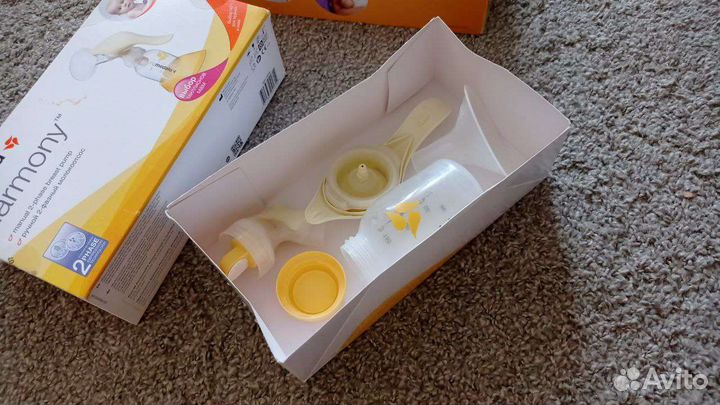 Молокоотсос medela ручной