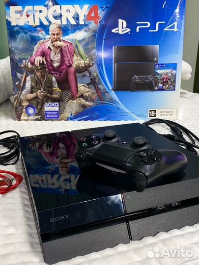 Sony Playstation 4 500 GB + 120 игр
