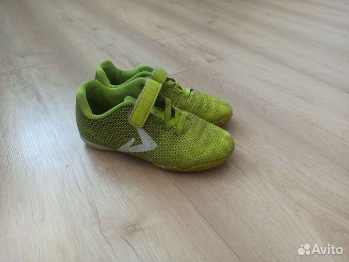 Футзалки Demix