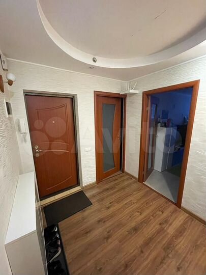 4-к. квартира, 76 м², 1/5 эт.