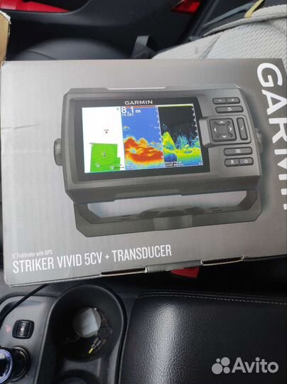 Эхолот Garmin Striker Vivid 5cv+GT20-TM
