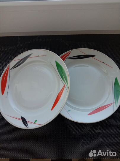 Тарелки и крышка Барановка